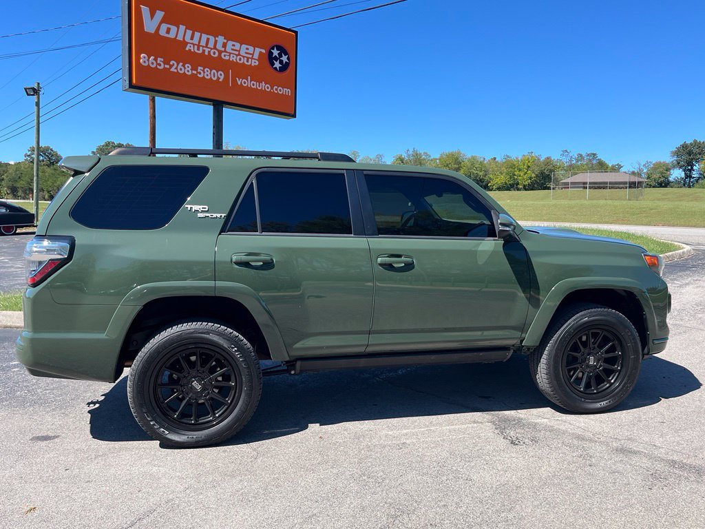 Used 2022 Toyota 4Runner TRD Sport w/ Technology Package AWD/4WD image 12