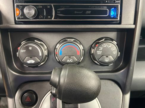 Used 2005 Honda Element LX image 23