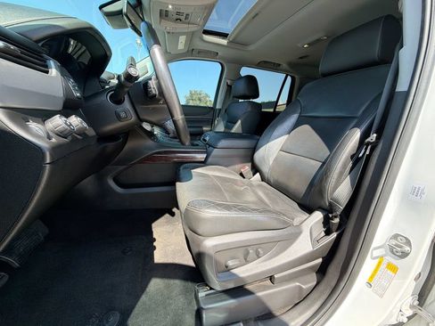 Certified 2018 GMC Yukon SLT AWD/4WD image 16