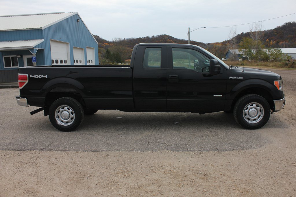 Used 2011 Ford F150 XL w/ HD Payload Pkg AWD/4WD image 4