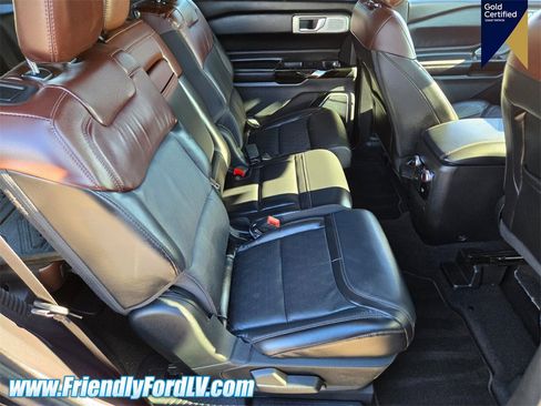 Certified 2022 Ford Explorer Platinum w/ Equipment Group 601A image 13