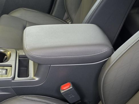 New 2026 Subaru Outback Touring XT AWD/4WD image 10