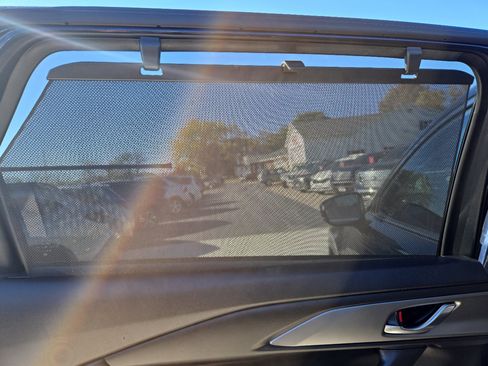 Used 2019 MAZDA CX-9 Touring w/ Touring Premium Package image 16