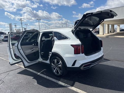 Used 2023 Kia Sorento SX Prestige AWD/4WD image 19