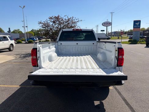 Used 2017 Chevrolet Silverado 1500 W/T RWD image 23