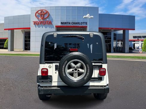 Used 2004 Jeep Wrangler 4WD w/ Dual Top Group image 5
