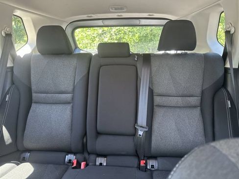 Used 2025 Nissan Rogue SV AWD/4WD image 27