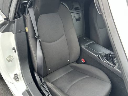 Used 2012 MAZDA MX-5 Miata Sport w/ Convenience Pkg image 16