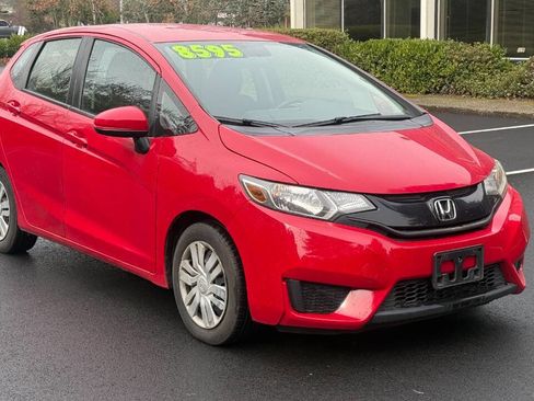 Used 2017 Honda Fit LX image 3