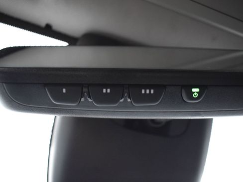 Used 2022 Toyota Highlander XLE image 20