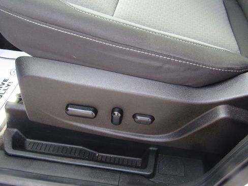 Used 2019 Ford Escape SE AWD/4WD image 18