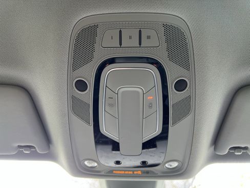 Used 2018 Audi Q5 2.0T Premium w/ Convenience Package image 29