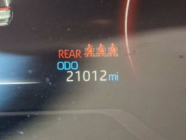 Used 2023 Toyota RAV4 LE FWD image 19