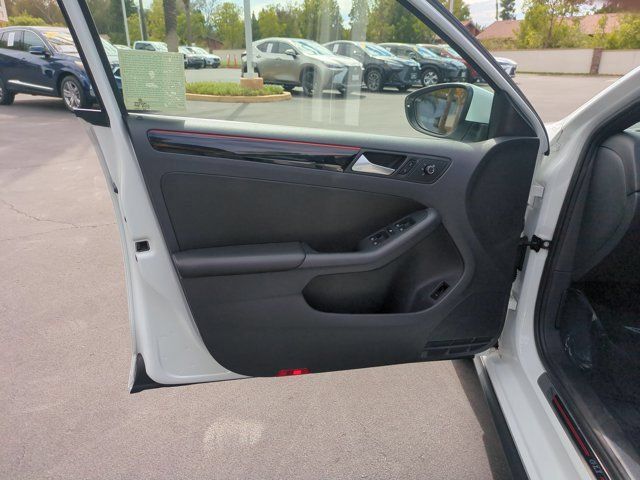Used 2018 Volkswagen Jetta GLI FWD image 14