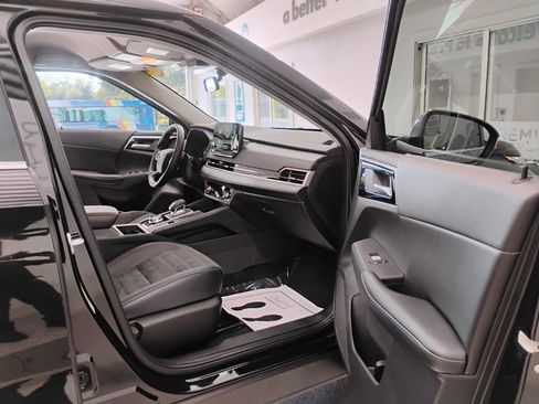 Used 2024 Mitsubishi Outlander SE FWD image 81