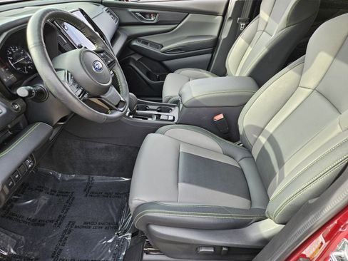 Used 2025 Subaru Ascent Onyx Edition image 7