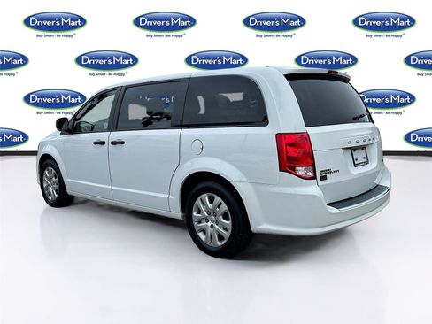 Used 2019 Dodge Grand Caravan SE image 6