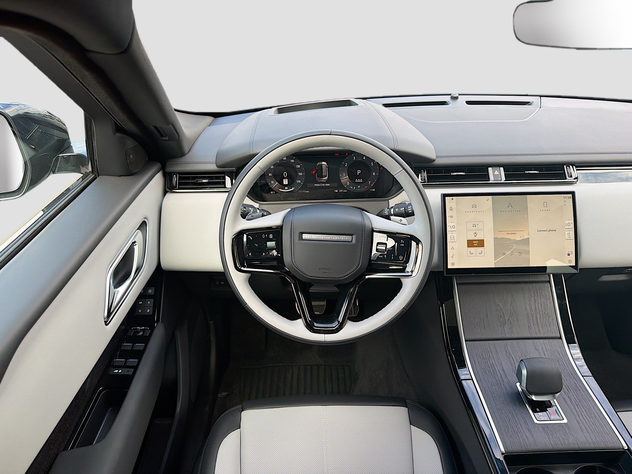 New 2026 Land Rover Range Rover Velar Dynamic SE AWD/4WD image 17