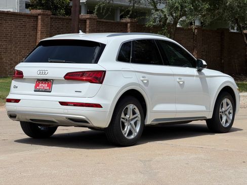 Used 2019 Audi Q5 2.0T Premium w/ Convenience Package AWD/4WD image 13
