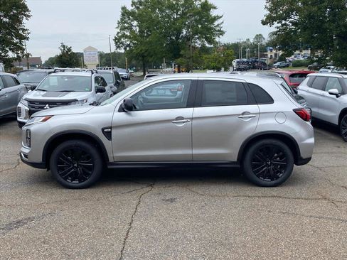 New 2025 Mitsubishi Outlander Sport LE image 2