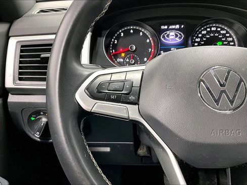 Used 2021 Volkswagen Atlas Cross Sport SE FWD image 24