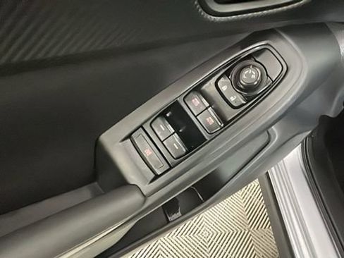 Used 2024 Subaru Crosstrek 2.0i AWD/4WD image 11