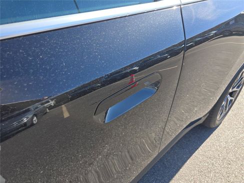 Used 2025 BMW X3 xDrive30i w/ Premium Package image 28