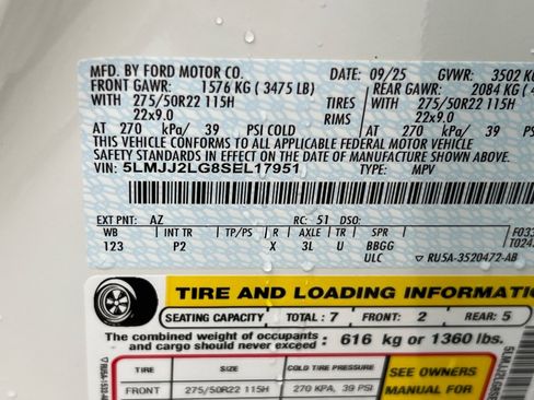 New 2025 Lincoln Navigator Reserve w/ Jet Appearance Package image 25