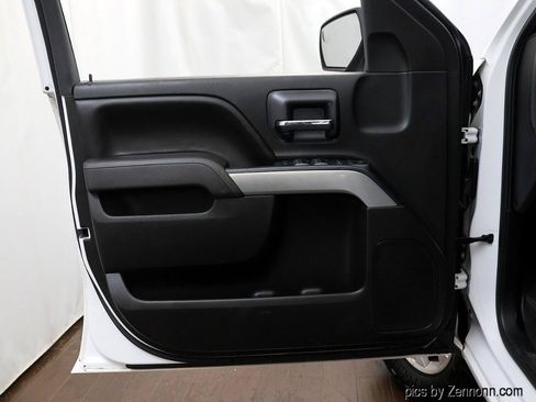 Used 2017 Chevrolet Silverado 1500 LT w/ All Star Edition AWD/4WD image 24