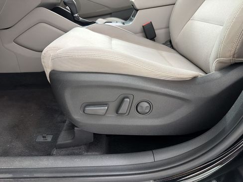Used 2016 Hyundai Tucson SE w/ Option Group 02 FWD image 13