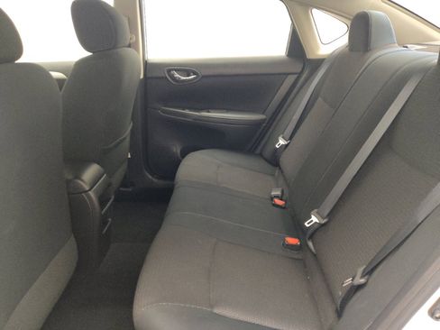 Used 2019 Nissan Sentra S FWD image 18
