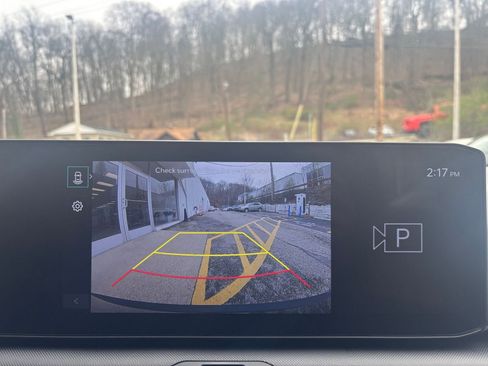 Used 2025 Kia K4 LXS image 23