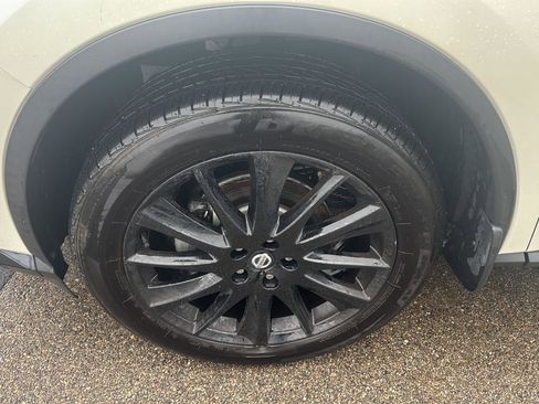 Used 2021 Nissan Murano SL image 11