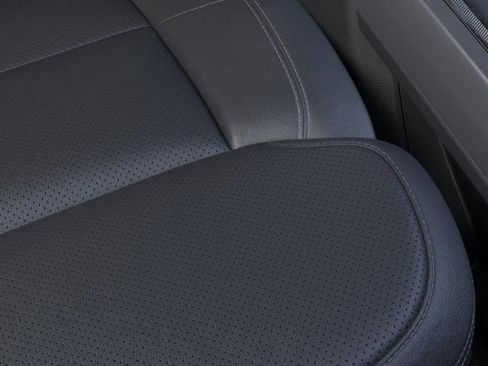 New 2026 Ford F350 Lariat w/ Black Appearance Package image 16