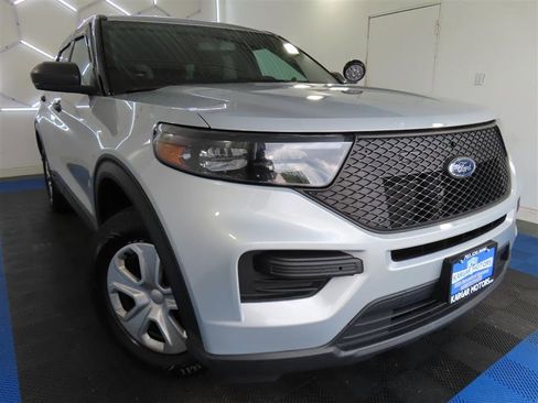 Used 2023 Ford Explorer 4WD Police Interceptor image 3