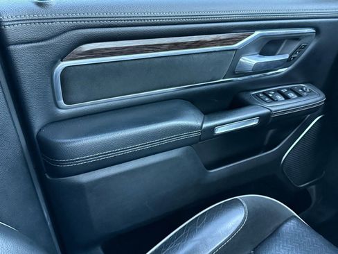 Used 2019 RAM 1500 Laramie image 34