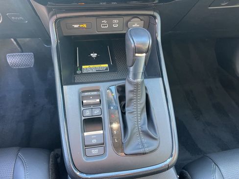 Used 2023 Honda CR-V EX-L image 17