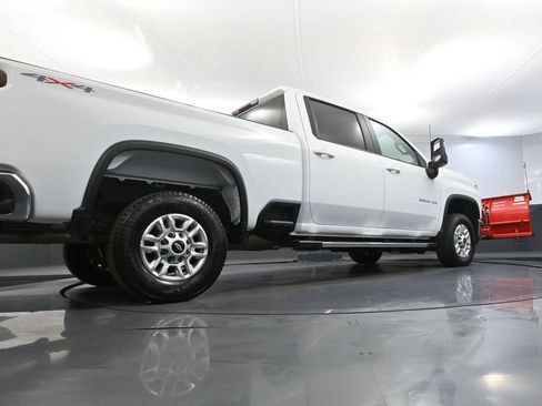 Used 2022 Chevrolet Silverado 2500 LT AWD/4WD image 58