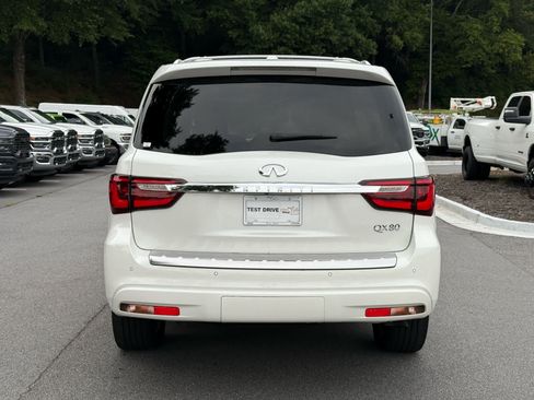 Used 2019 INFINITI QX80 Luxe w/ Proactive Package AWD/4WD image 4