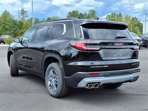 New 2026 GMC Acadia Elevation image 3