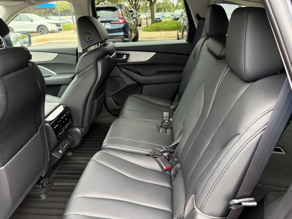 Certified 2026 Acura MDX SH-AWD image 13