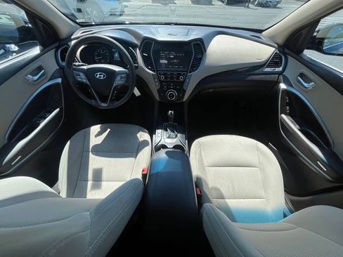 Used 2017 Hyundai Santa Fe Sport FWD image 13
