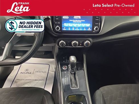 Used 2023 Nissan Kicks SV w/ Exterior Package FWD image 12