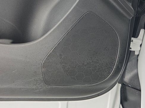 Used 2025 Buick Envista Sport Touring image 28