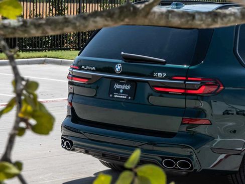 New 2026 BMW ALPINA XB7 AWD/4WD image 39