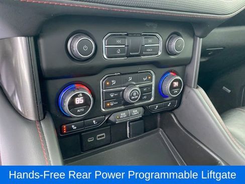 Certified 2022 Chevrolet Suburban RST w/ Luxury Package image 13