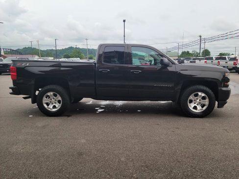 Used 2018 Chevrolet Silverado 1500 LT w/ All Star Edition AWD/4WD image 19