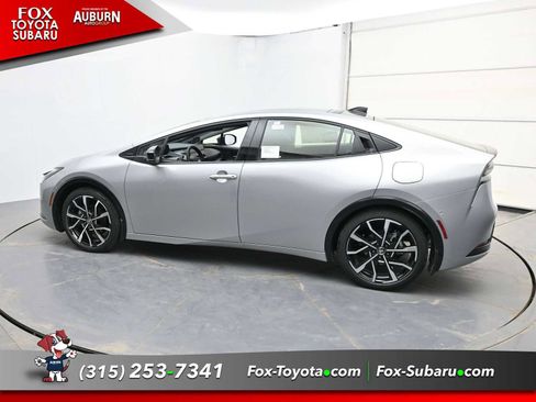 New 2026 Toyota Prius Plug-In Hybrid image 15