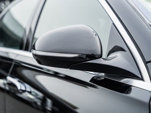 New 2026 Mercedes-Benz S 580 4MATIC Sedan image 15