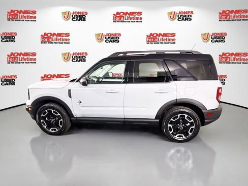 Used 2023 Ford Bronco Sport Outer Banks w/ Tech Package AWD/4WD image 15